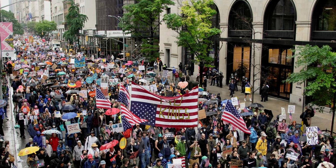 Protestierende in Los Angeles fordern Abzug von Trumps Truppen