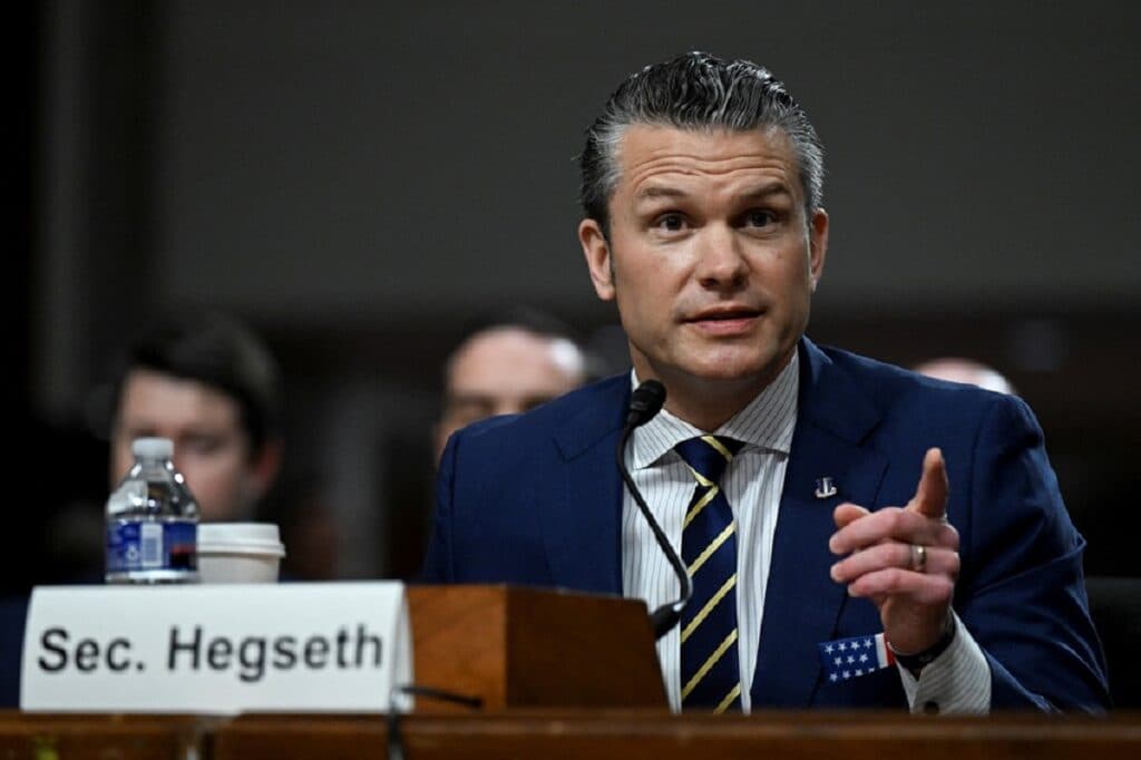 Pentagon-Chef: US-Armee bereit, jeden Befehl Trumps gegen Iran auszuführen