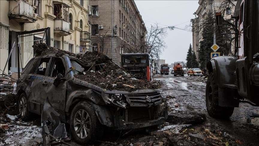 Russland meldet Kontrolle über 2 Orte, Ukraine schlägt wichtige russische Anlagen an