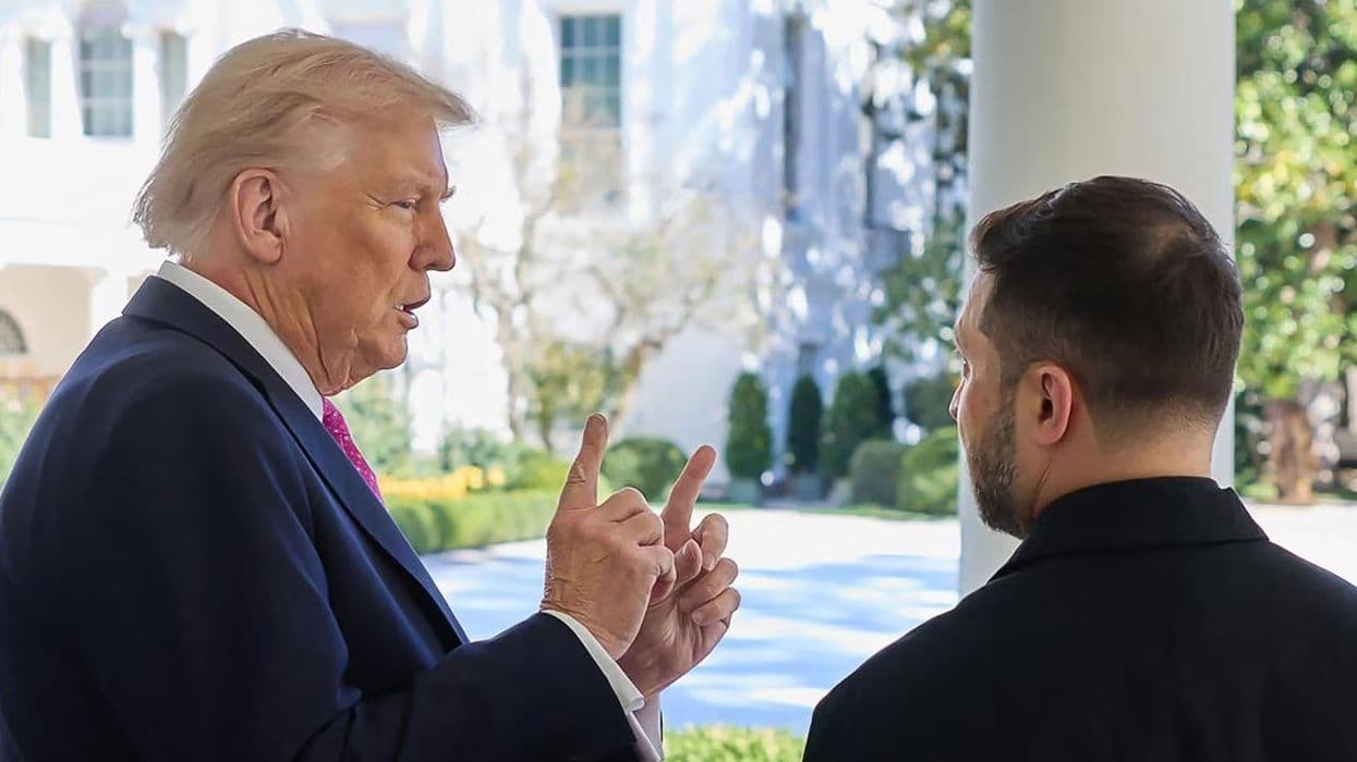 Trump bestreitet, Zelenskyj zur Donbas-Übergabe aufgefordert zu haben, unterstützt Frontstopp.