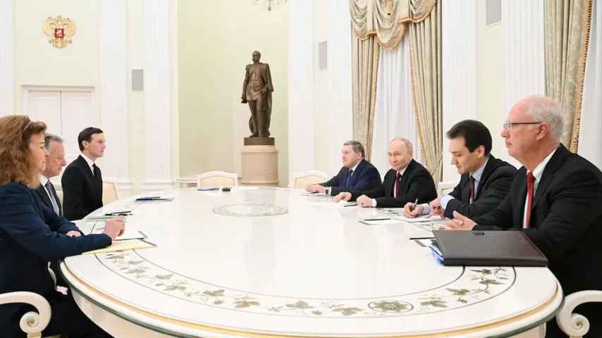 Frieden in der Ukraine: Trumps Gesandter trifft Putin
