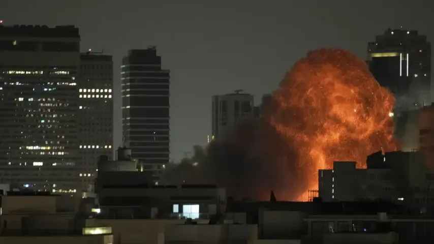 Heftige Explosionen erschüttern den Iran