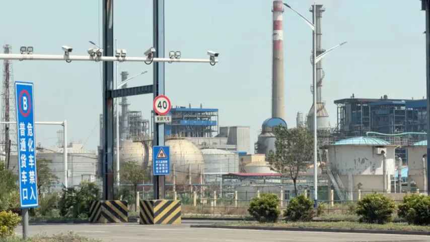 Ein Netzwerk chinesischer Ölraffinerien finanziert den Iran