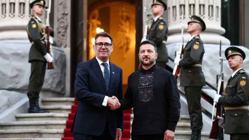 England–Russland: hohe Spannung. Burnham: Moskau bedroht uns