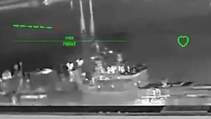 Ukraine attackiert russische Fregatte im Schwarzen Meer mit Drohnen