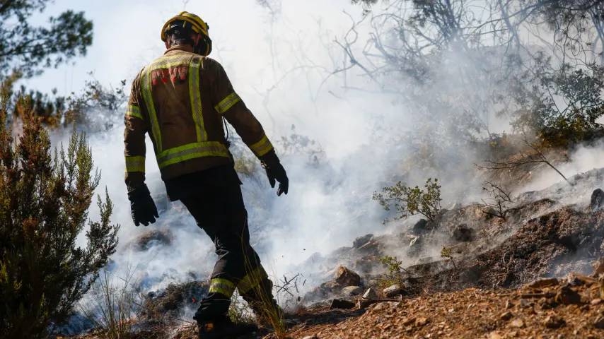 Spanien in Flammen: Mindestens 12 Tote, 19 im Süden vermisst