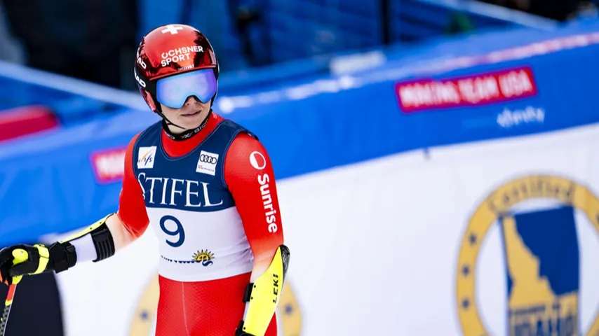 Corinne Suter verletzt sich beim Training – Muskelfaserriss, Knieprellung und undislozierte Fraktur im Rückfußbereich