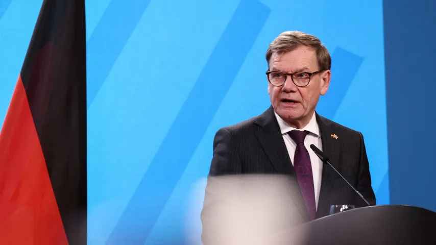 Deutschlands ranghöchster Diplomat fordert Peking auf, wegen Ukraine Druck auf Moskau auszuüben