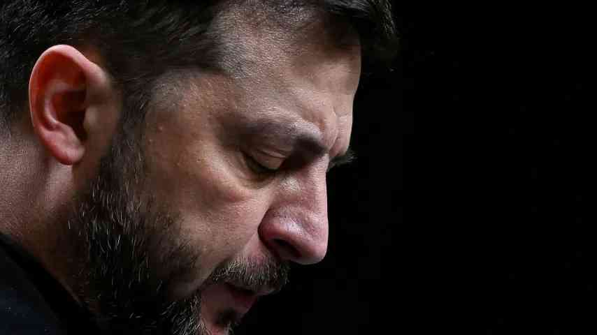 Kapituliert" Selenskyj: Gibt Pläne für NATO-Beitritt auf, Russland nahe dem Sieg!