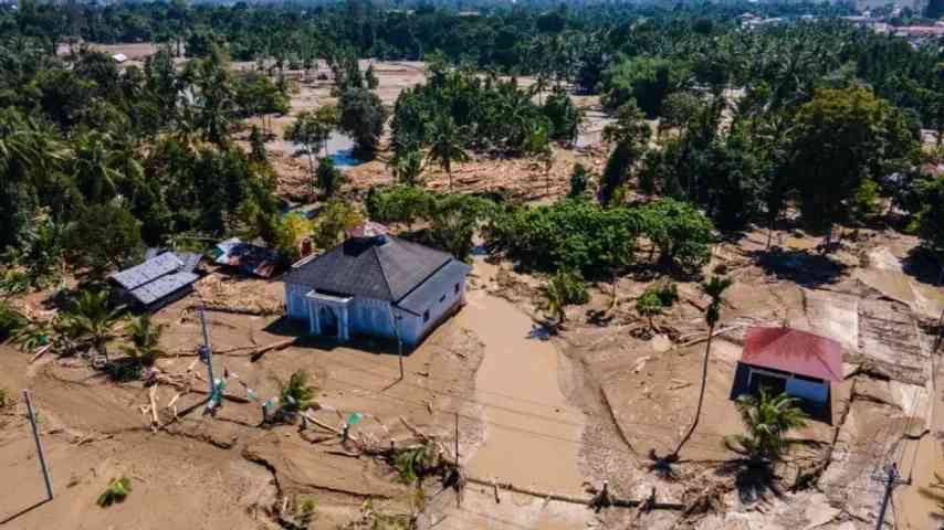 Todesopfer durch Überschwemmungen in Indonesien übersteigen 500