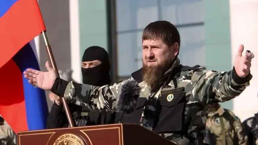 Ukraine greift tschetschenische Kämpfer in russisch besetzten Gebieten an, veröffentlicht Aufnahmen