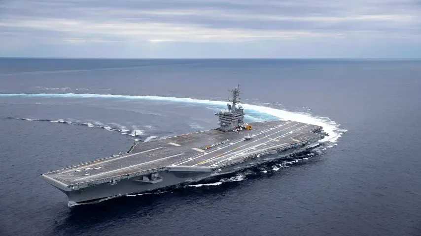 Armata" der USA auf dem Weg nach Iran: Trump schickt USS Abraham Lincoln in den Persischen Golf