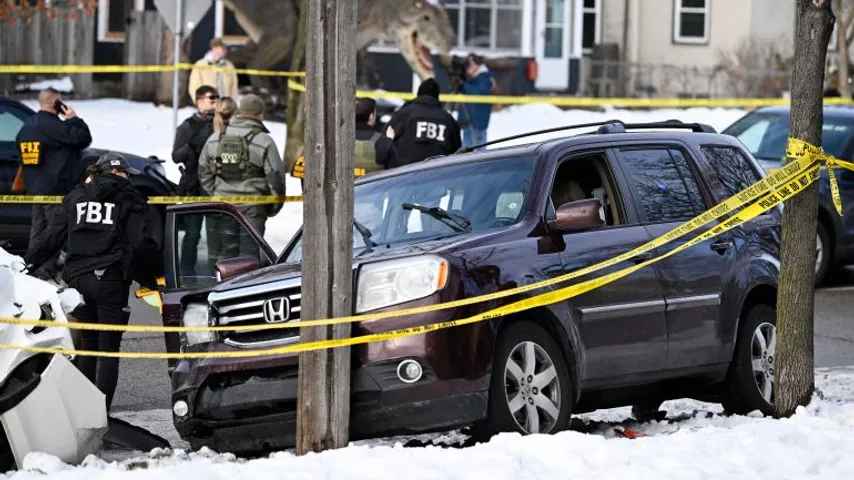 Ein Einwanderungsagent tötet eine Frau / „Brennt“ Minneapolis, Proteste die ganze Nacht