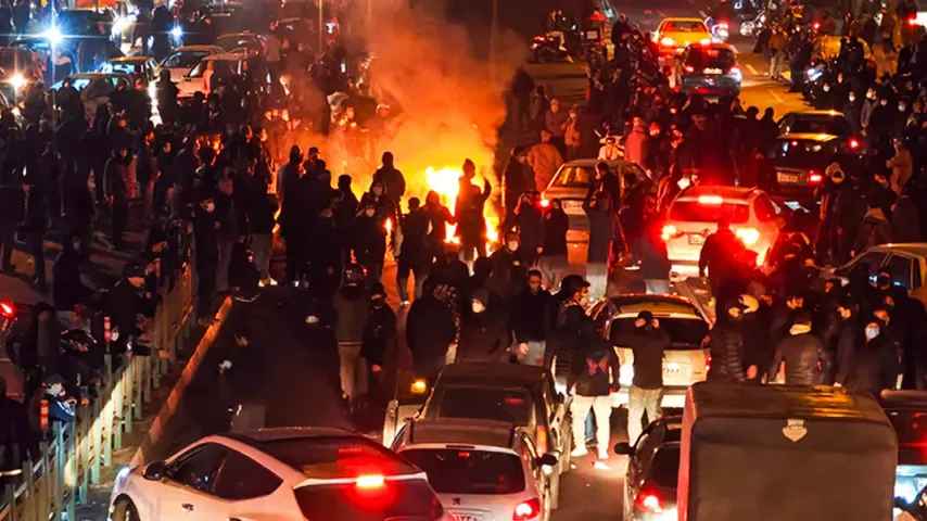 Iran könnte 'toxische chemische Substanzen' gegen Protestierende eingesetzt haben
