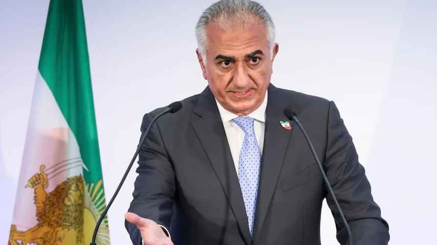 'Schah kehrt in Iran zurück / 'Kronprinz' will Rolle in Protesten