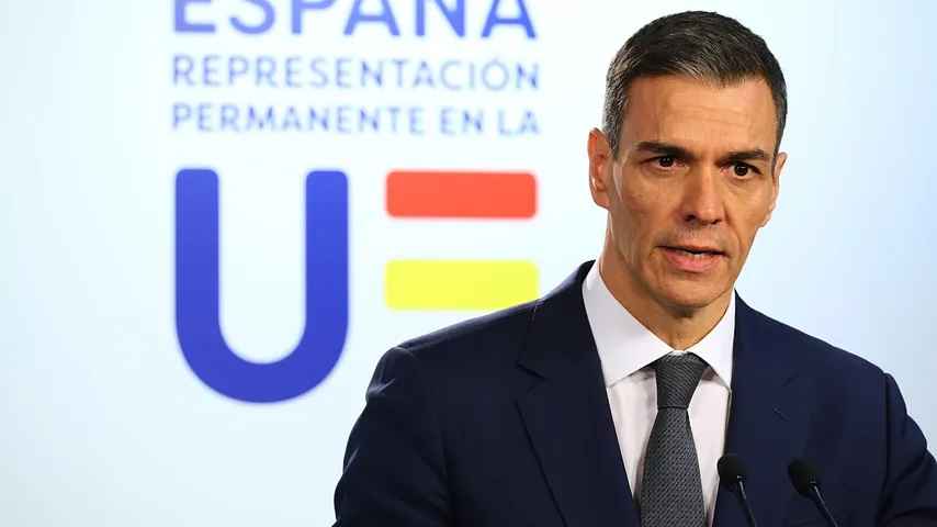 Sperrt soziale Medien für Minderjährige / Spanien folgt Australien und Frankreich