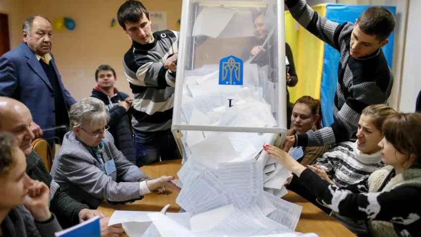 Wahlen in der Ukraine nach Waffenruhe / Selenskyj: Zuerst Sicherheitsgarantien nötig
