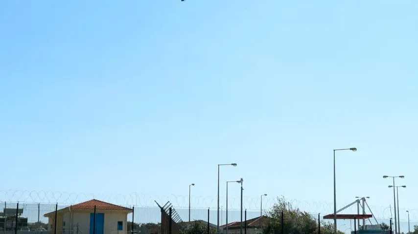 Zyprischer Außenminister: Drohne, die britische Basis traf, startete aus dem Libanon