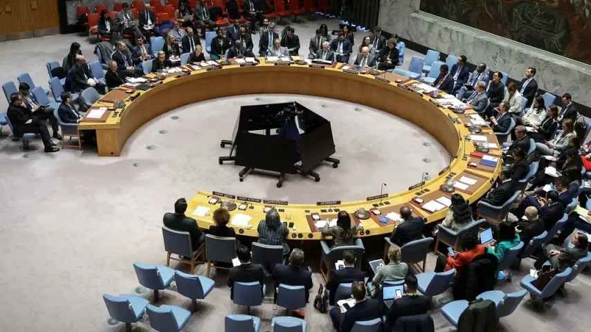 Russland und China legen Veto ein, UN-Resolution zur Wiederöffnung der Straße von Hormus scheitert