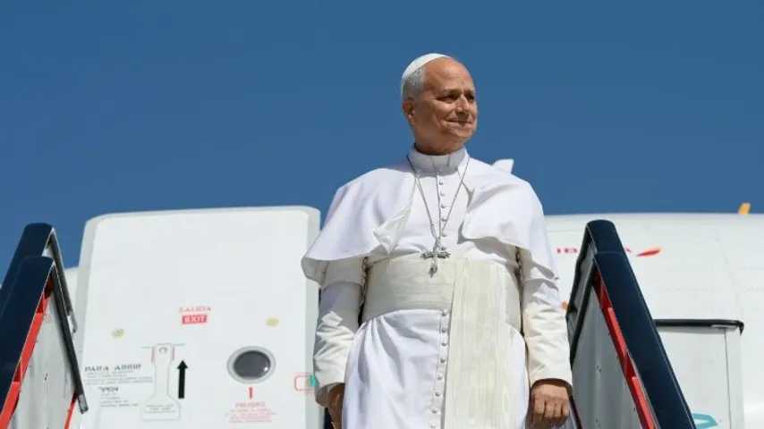 Papst Leon XIV muss in letzter Minute das Flugzeug wechseln – das geschah