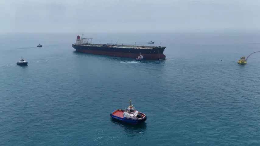 Spannungen USA–Iran eskalieren. Neue Angriffe nahe der Straße von Hormuz