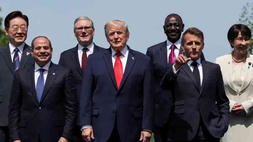 Trump beim G7: Ich bin der Boss! ‚Wärmt sich‘ mit der Ukraine und ihren Kriegszielen