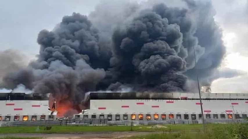 Bitte bombardiert uns nicht! 'Dachbotschaft': Russen flehen ukrainische Drohnenpiloten an