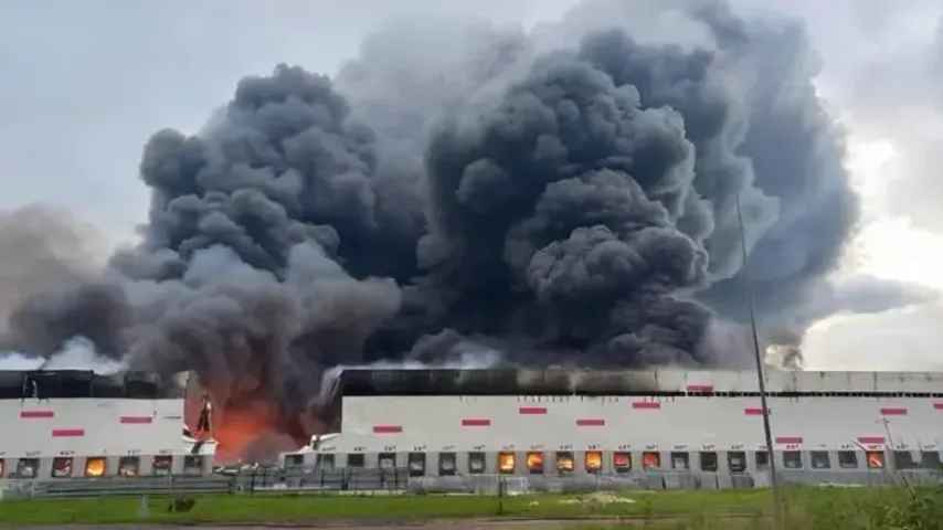 Großer Drohnenangriff auf Russland – Raffinerien und „russischer Amazon“ getroffen
