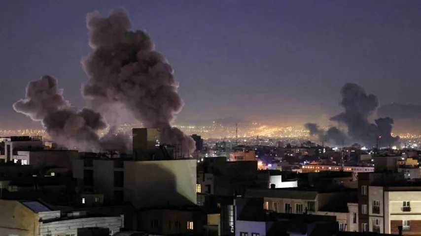 US‑Iran-Konflikt eskaliert, Teheran trifft US-Stützpunkte im Nahen Osten