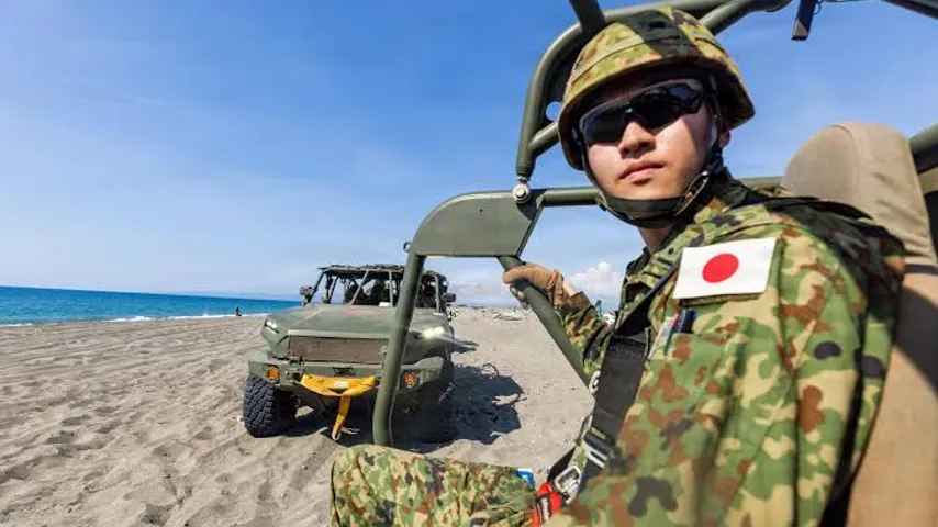 Japan verstärkt Militär... Drohungen aus China, Russland und Nordkorea