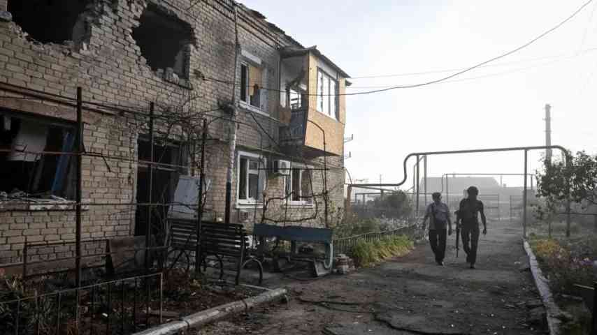 Mindestens 16 Tote nach russischem Angriff auf Einkaufszentrum in Ukraine