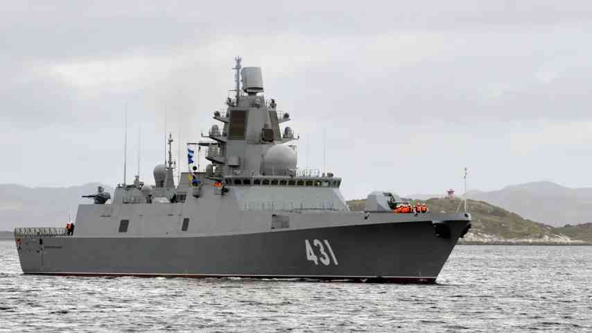 Putin sammelt Kriegsschiffe in Ostsee – mit Hyperschallraketen greift er NATO in Wochen an