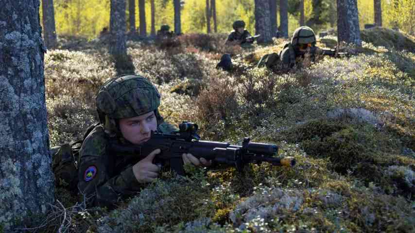 Finnland alarmiert! Bereitet sich auf russischen Angriff vor, startet größte Übung seit 80 Jahren