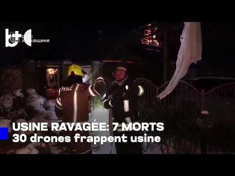 Usine en flammes, fumée noire dans le ciel / L'Ukraine frappe en Russie, sept morts
