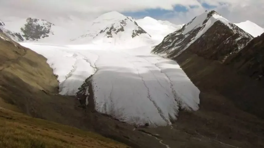 Gletscher überleben dank Lawinen wohl etwas länger als erwartet