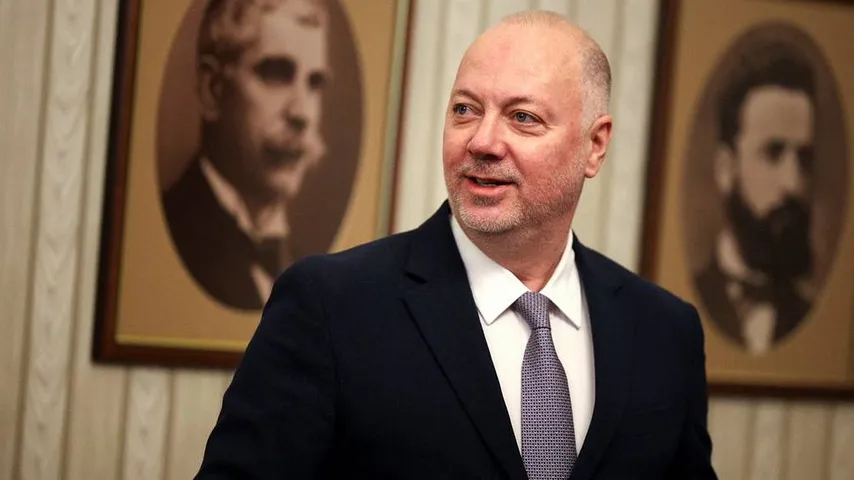 Bulgarische Regierung tritt nach massiven Protesten zurück