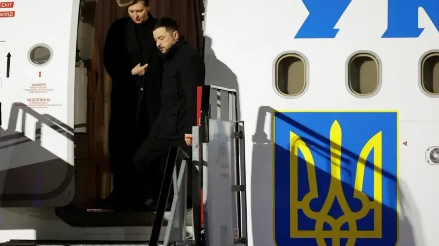 Fünf Drohnen wurden „nahe der Flugroute“ von Zelenskys Flug nach Dublin gesehen