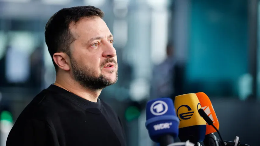 Selenskyj verzichtet auf die NATO / 'Kompromiss' der Ukraine für den Friedensvertrag