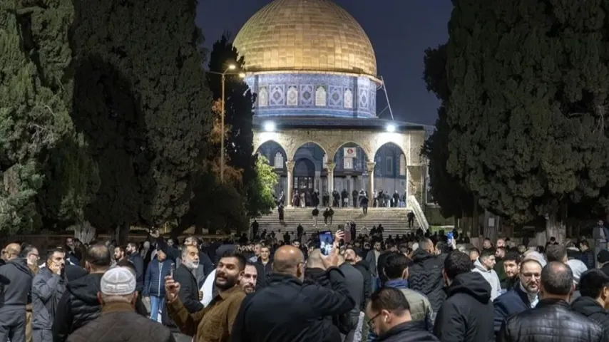 Al-Aqsa-Moschee nach Schließung durch Israel wieder geöffnet