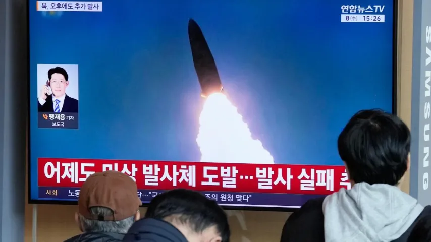 „Macht jedes Ziel zur Asche…“ / Nordkorea: ballistische Rakete mit zermalmenden Bomben