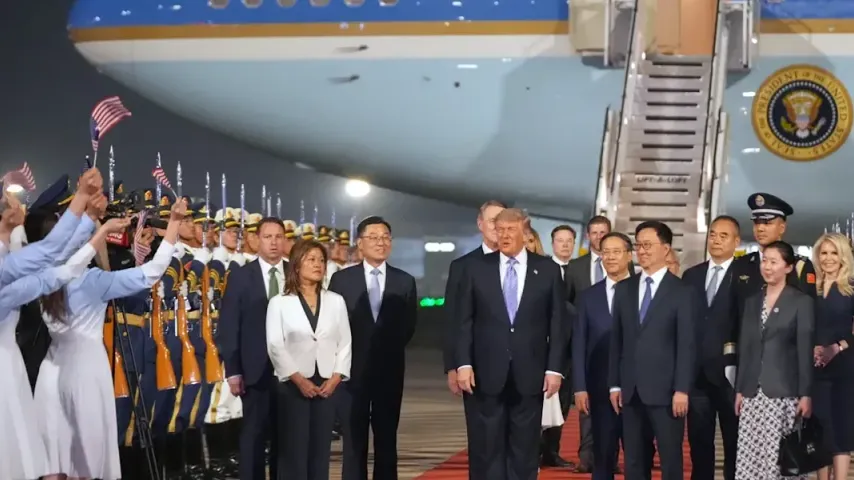 Amerikanische Delegation wirft Chinas Geschenke vor Rückkehr in die USA weg