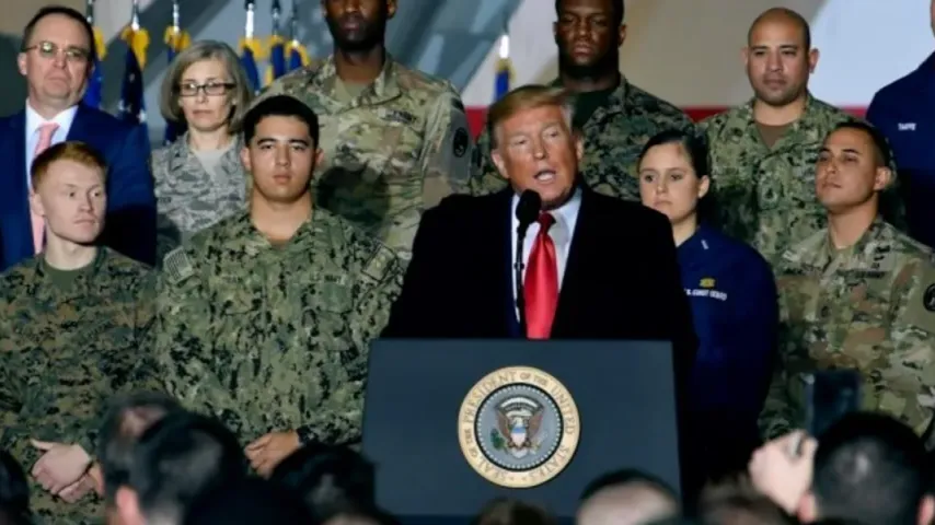 Neue Wendung Trumps: kündigt Verlegung von 5.000 US-Soldaten nach Polen an