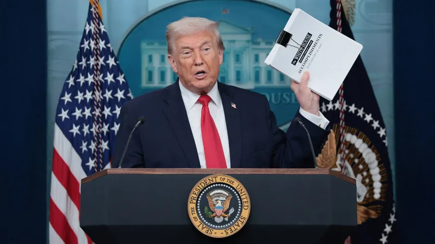 Trump setzt Angriff aus: Wir verhandeln! Iran: Wir werden eine weitere Engstelle schließen!