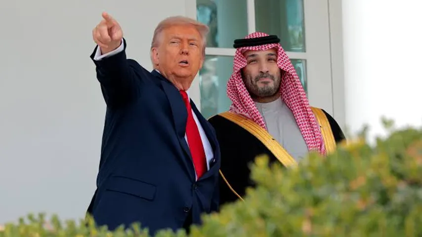 „Arabien soll Israel anerkennen“. Trump – Bedingung für das Atomabkommen