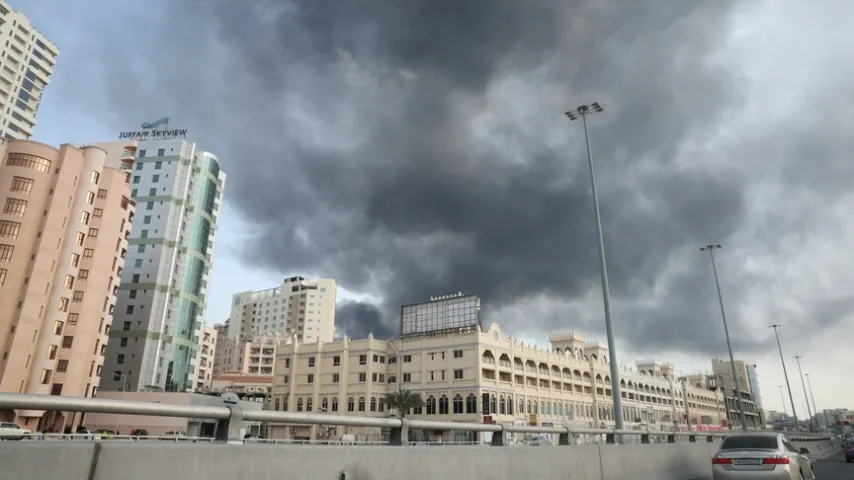 Sirenen heulen in Bahrain und Kuwait – Iran weitet Angriffe aus, trifft US-Luftwaffenbasen