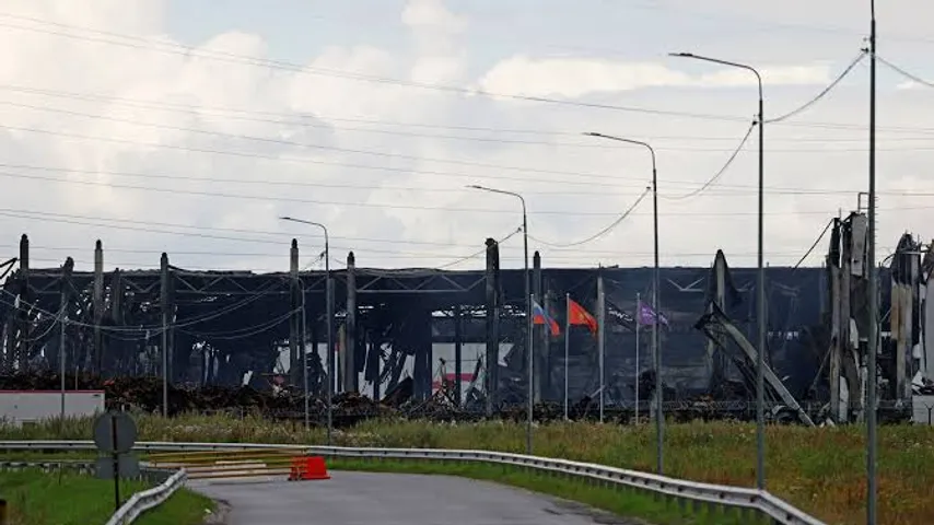 Russlands 'Amazon' im Visier / Ukraine stoppt nicht, bombardiert östlich von Moskau