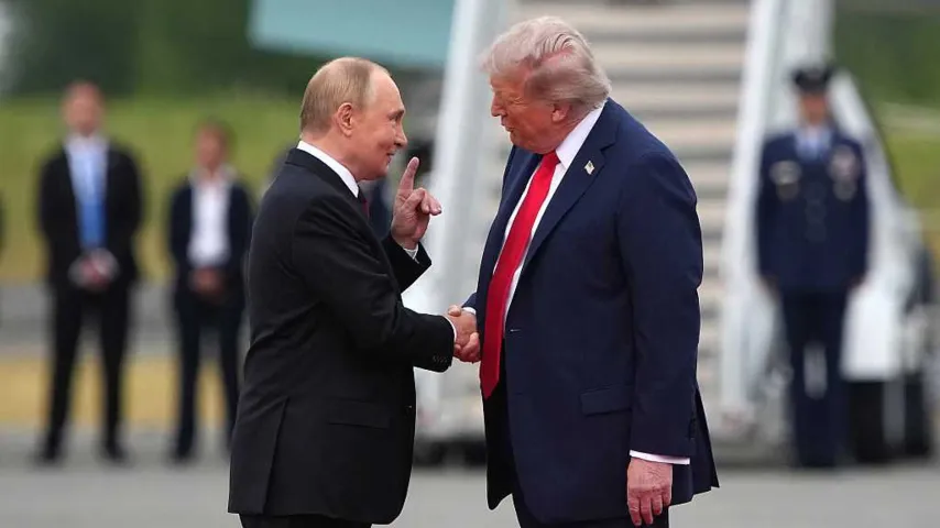 Trump: Frieden ist näher denn je…!? Doch Russland und Ukraine tauschen Angriffe